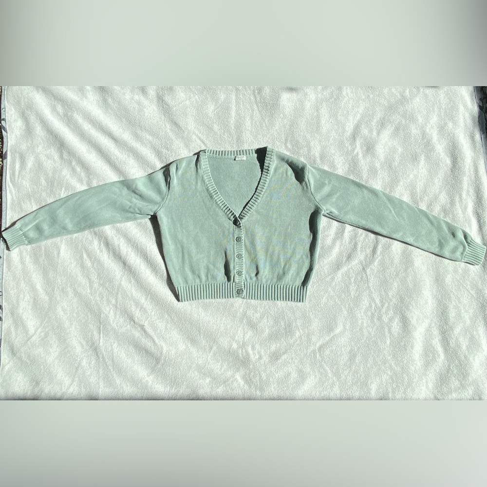 no stains, no holes